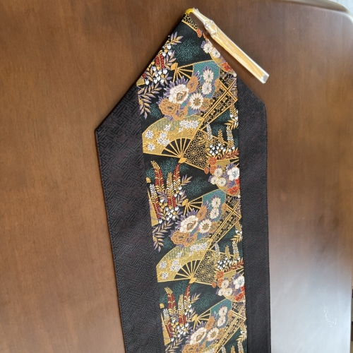 桌旗_藤花上的扇子_大4